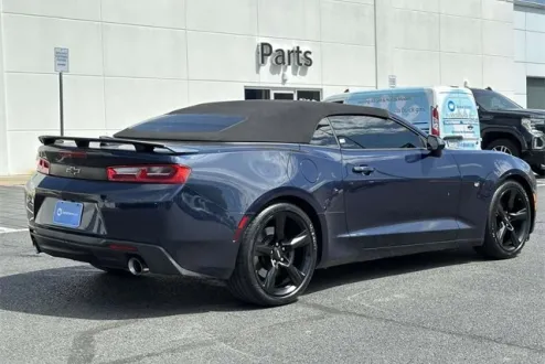2016 Chevrolet Camaro SS photo 2