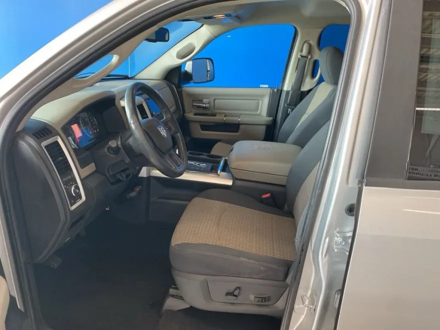 2012 Ram 1500 SLT photo 1