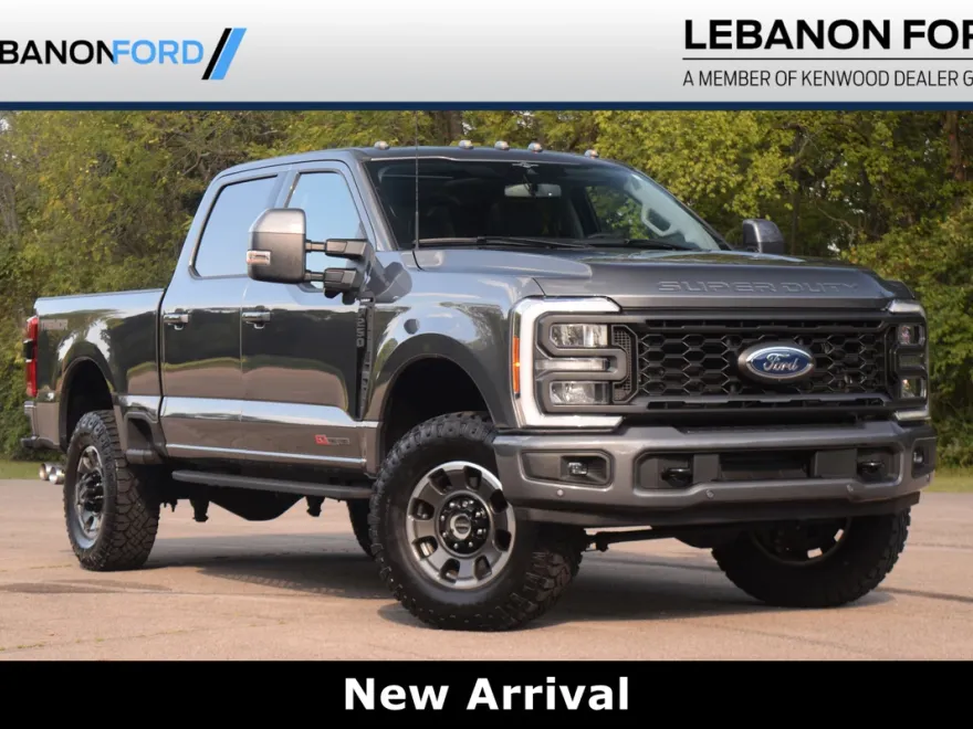 2023 Ford F-250 Lariat photo 1