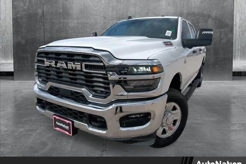 2025 Ram 2500 Tradesman photo 1