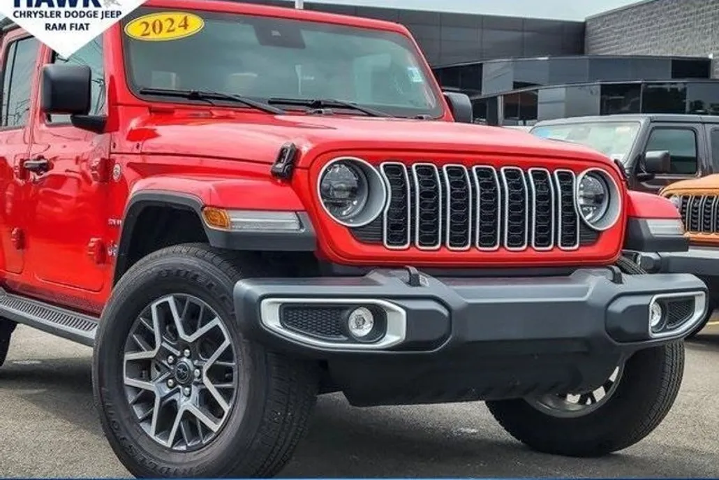2024 Jeep Wrangler Sahara photo 1