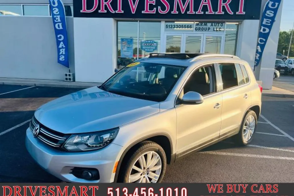 2016 Volkswagen Tiguan SE Sport photo 1