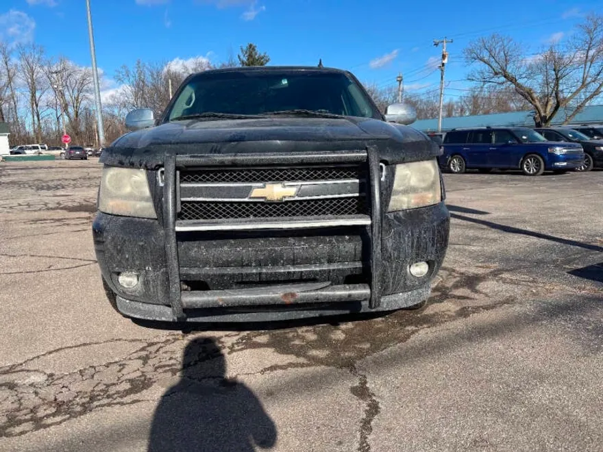 2009 Chevrolet Tahoe LT photo 1