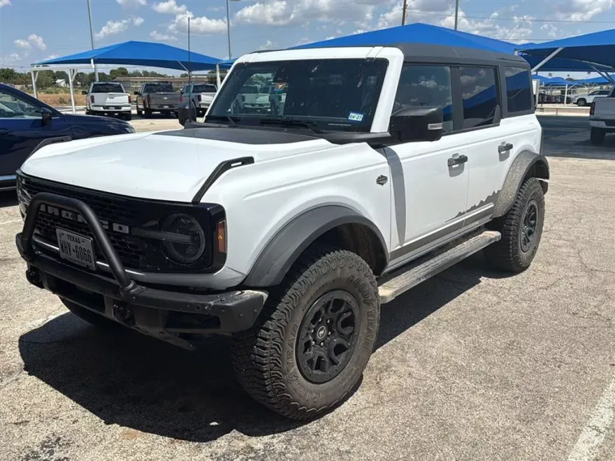 2024 Ford Bronco Wildtrak photo 1