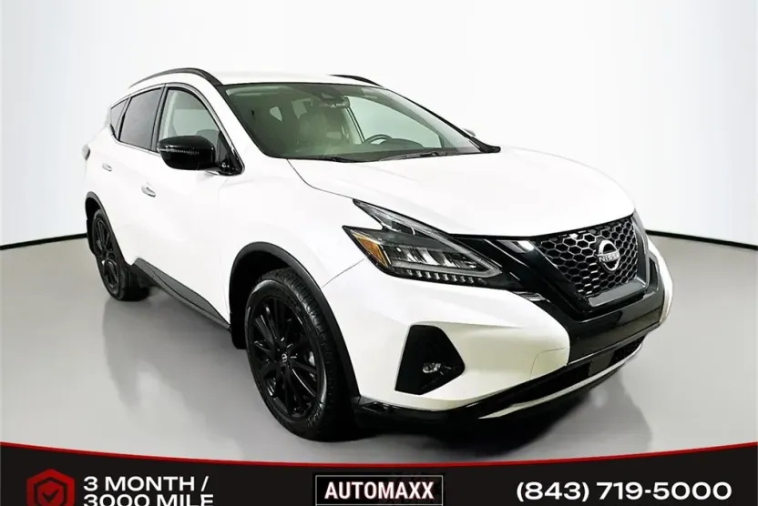 2023 Nissan Murano SV photo 1