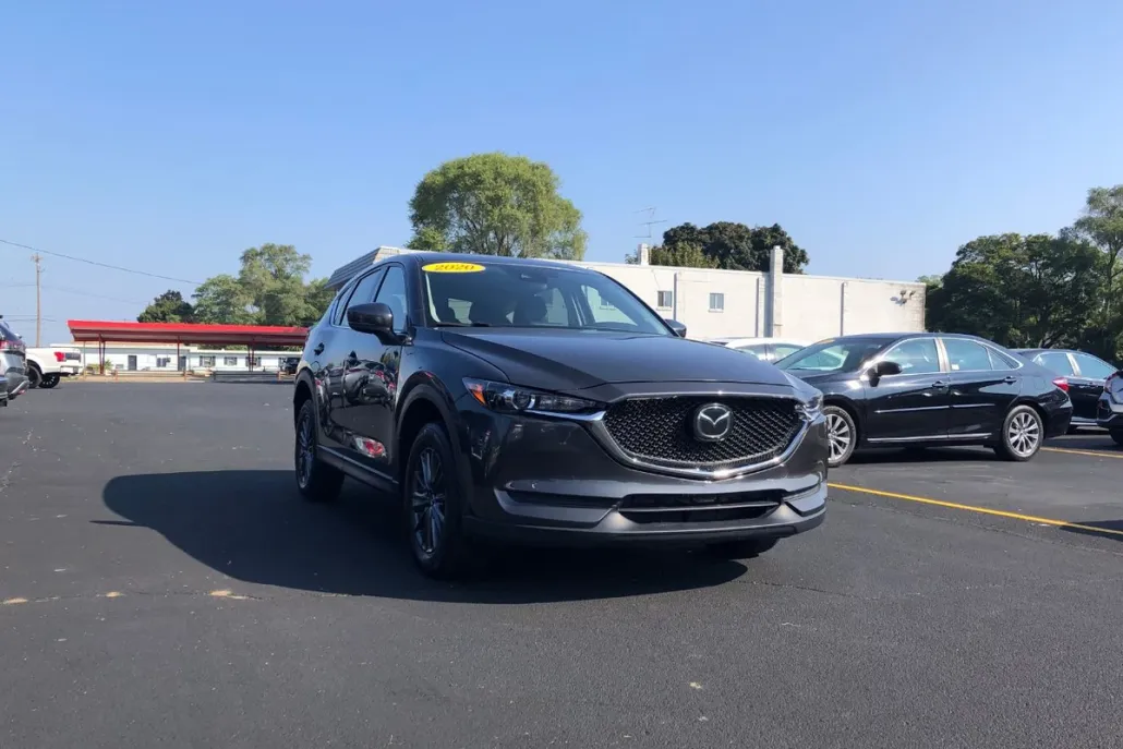 2020 Mazda CX-5 Touring photo 1