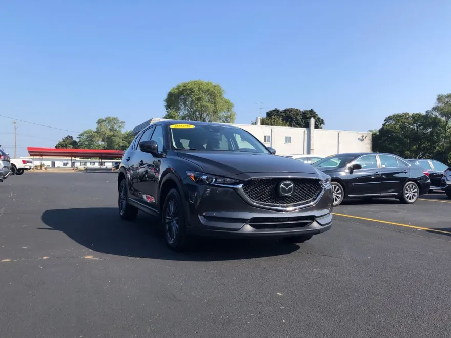 2020 Mazda CX-5 Touring photo 1