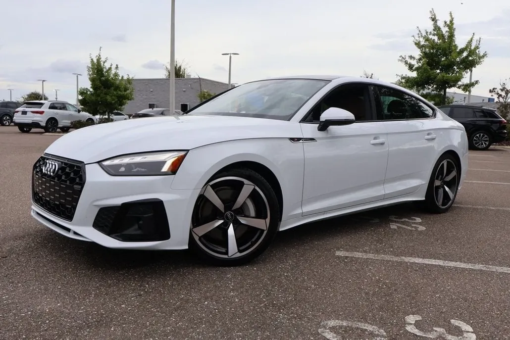2025 Audi A5 45 S line Premium Plus Quattro photo 1