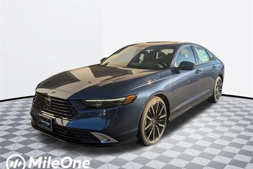 2025 Honda Accord Hybrid Touring photo 1