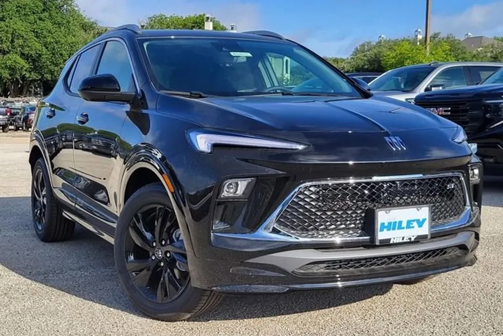2026 Buick Encore GX Sport Touring photo 1