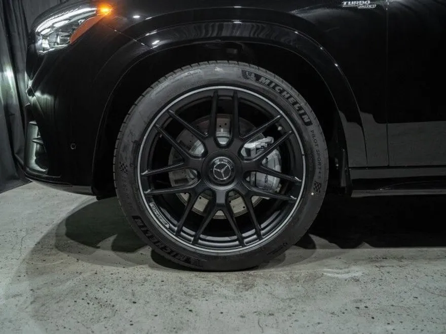 2025 Mercedes Benz GLE AMG 53 4MATIC photo 1