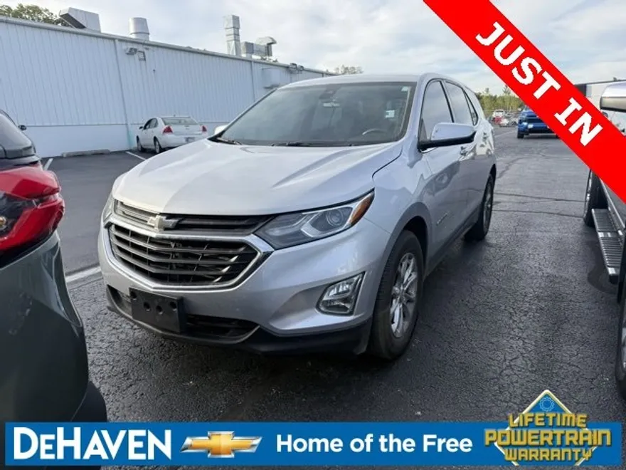 2020 Chevrolet Equinox LT photo 1