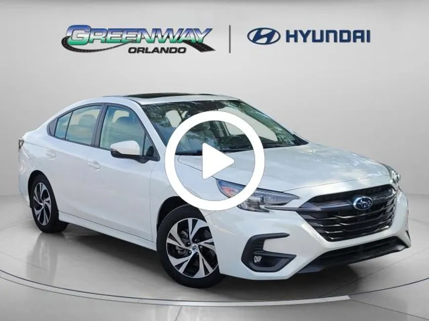 2025 Subaru Legacy Premium photo 1