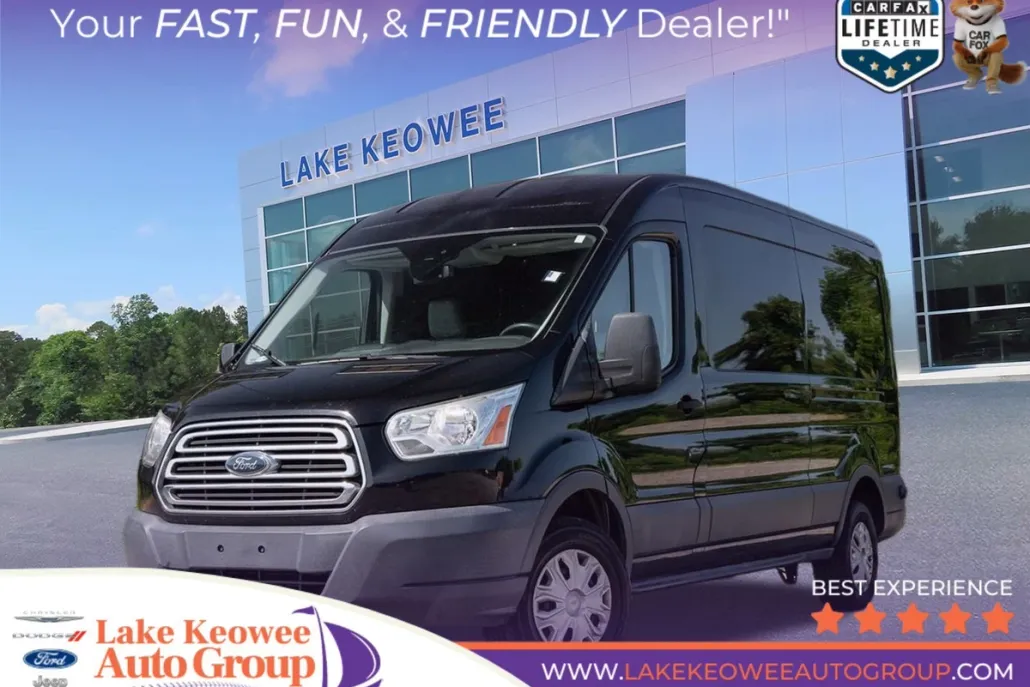 2017 Ford Transit photo 1