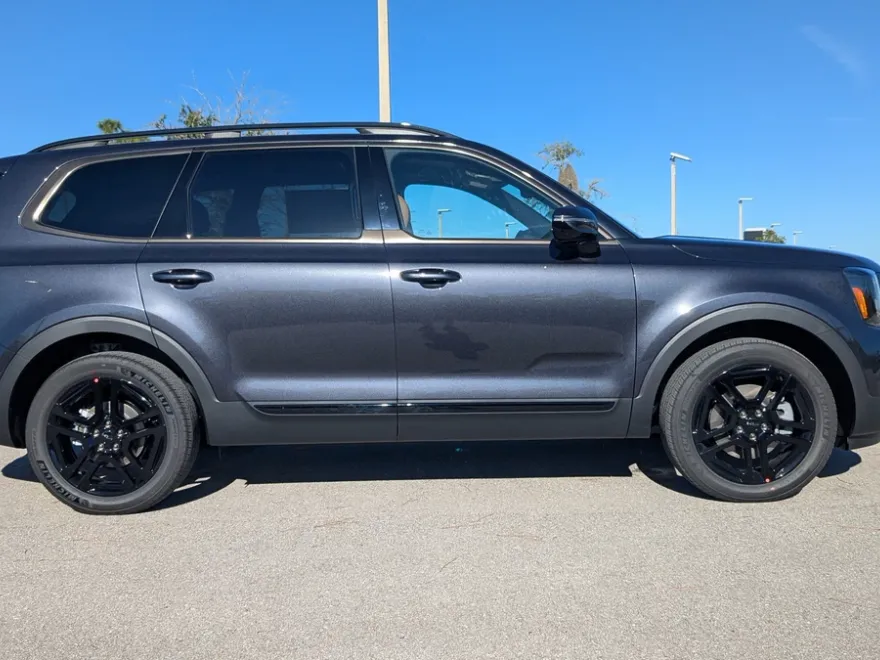2025 Kia Telluride X-Line X-Pro photo 1