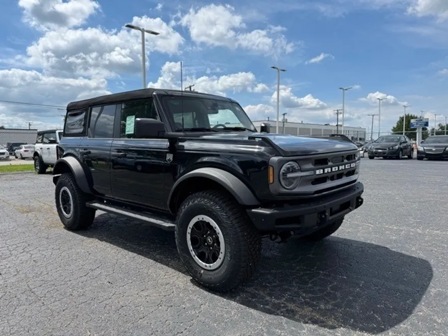 2024 Ford Bronco Big Bend photo 1