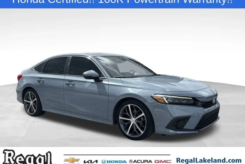 2022 Honda Civic Touring photo 1