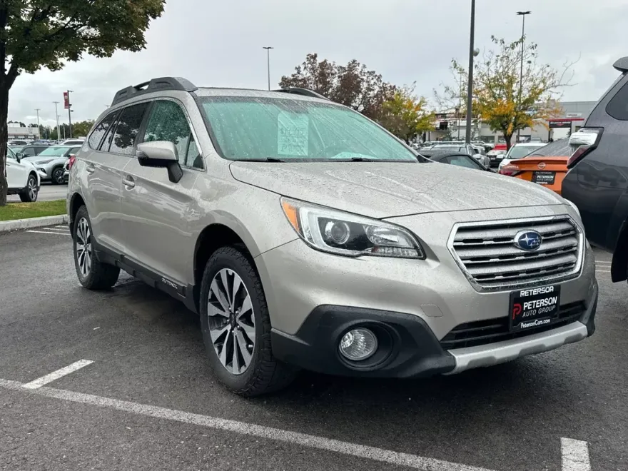 2016 Subaru Outback 2.5i Limited photo 1