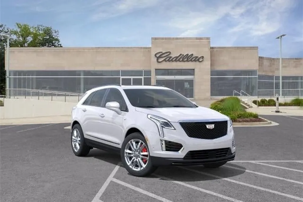 2025 Cadillac XT5 Sport photo 1