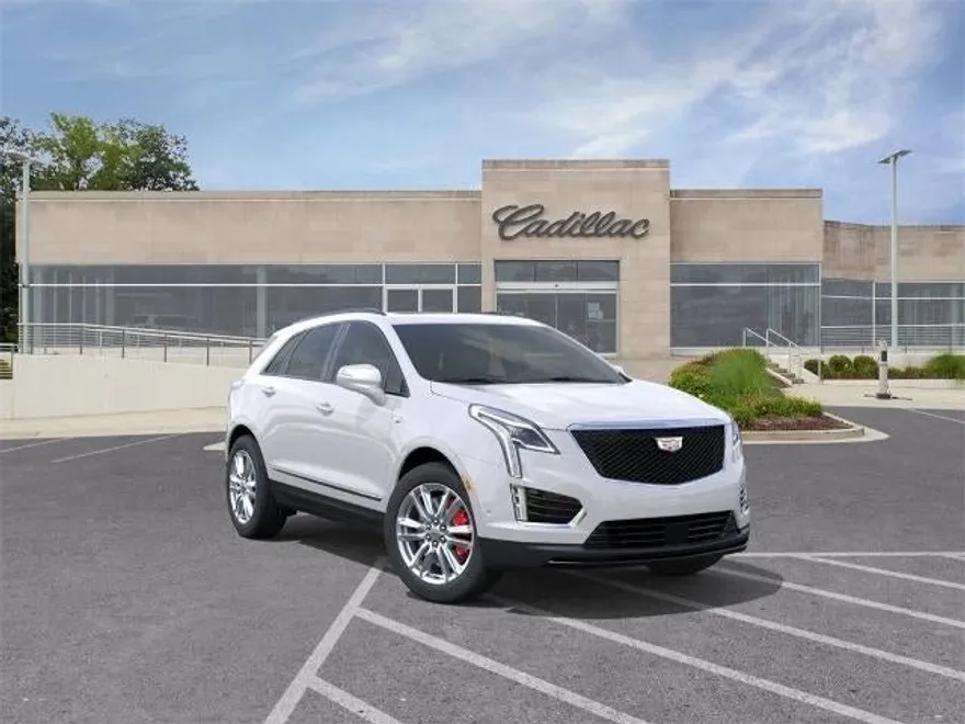 2025 Cadillac XT5 Sport photo 1