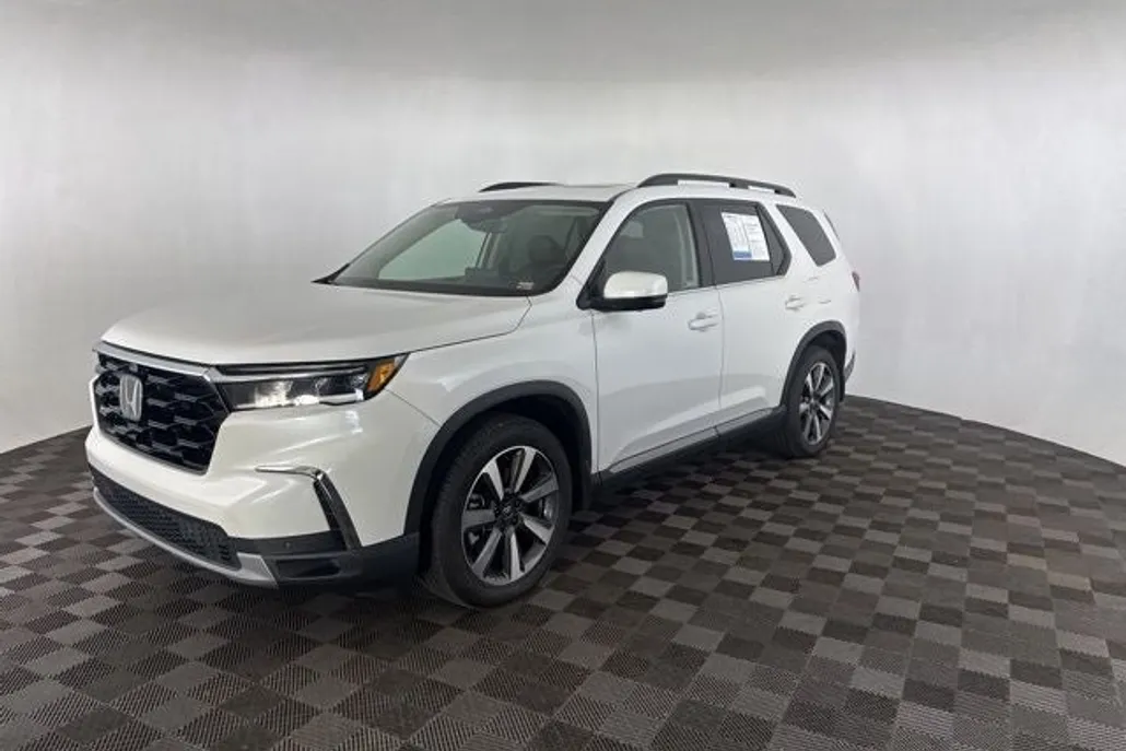 2023 Honda Pilot Elite photo 1