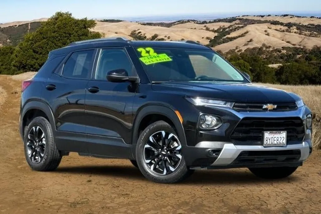 2022 Chevrolet Trailblazer LT photo 1