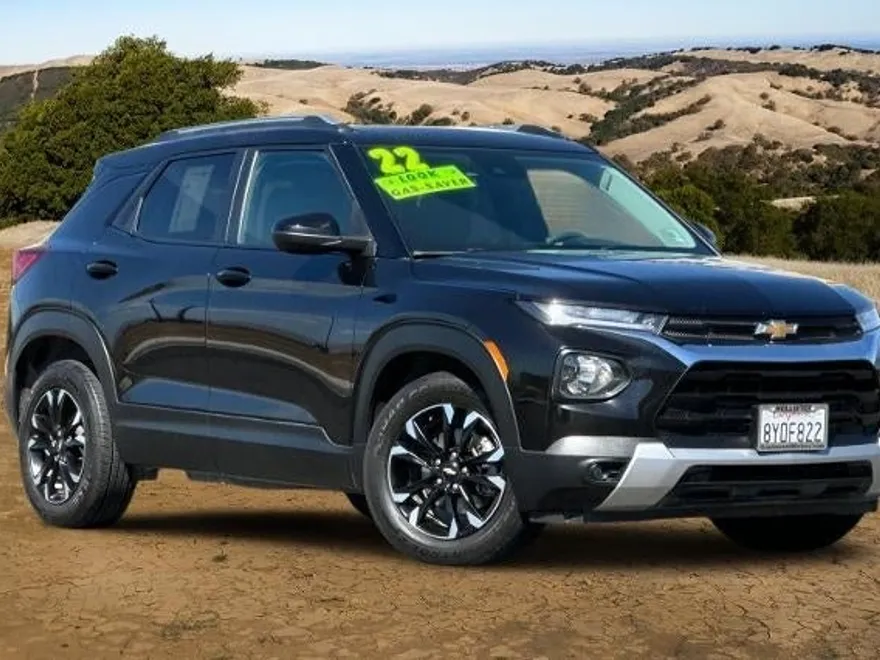 2022 Chevrolet Trailblazer LT photo 1