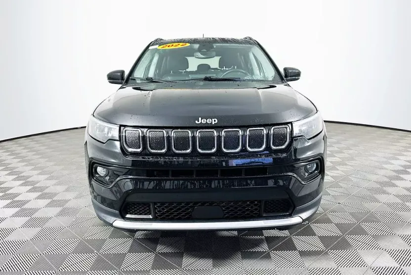 2022 Jeep Compass Limited photo 1