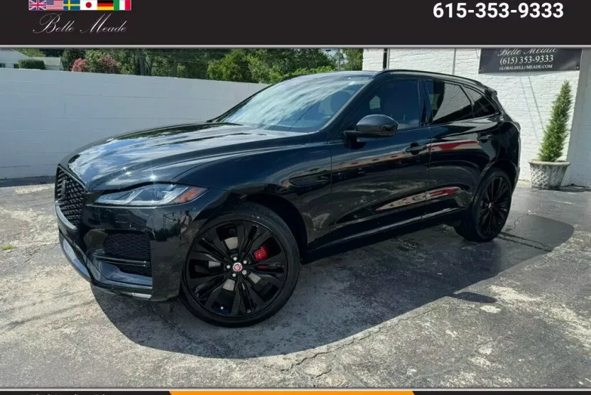 2023 Jaguar F-PACE P250 S photo 1