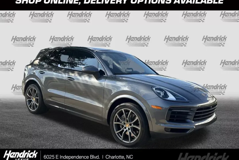 2023 Porsche Cayenne Platinum Edition photo 1