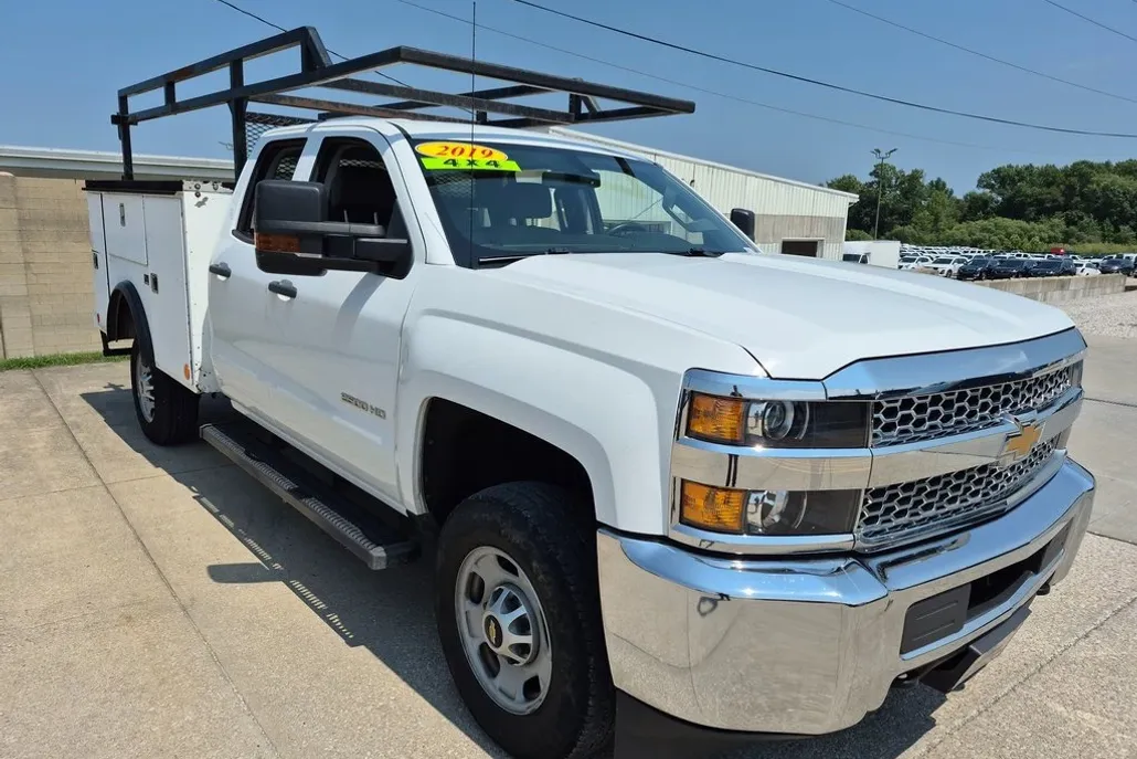 2019 Chevrolet Silverado 2500HD Work Truck photo 1