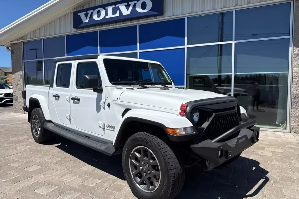 2021 Jeep Gladiator Overland photo 1