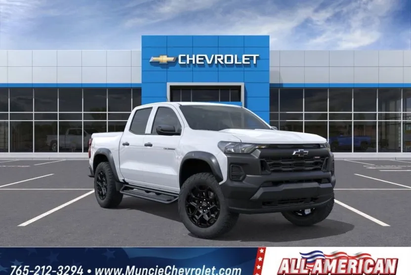 2026 Chevrolet Colorado Trail Boss photo 1