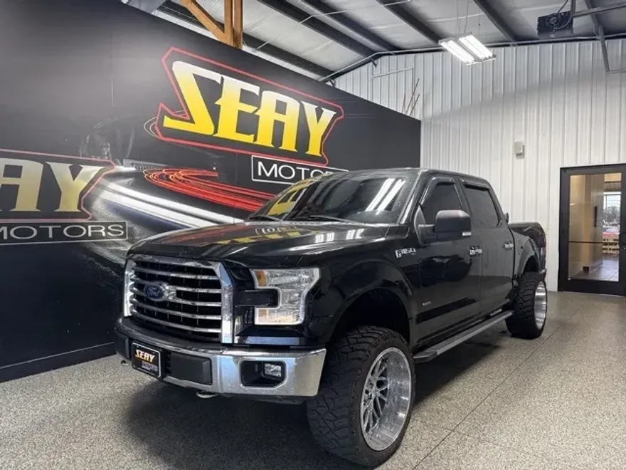 2015 Ford F-150 XLT photo 1