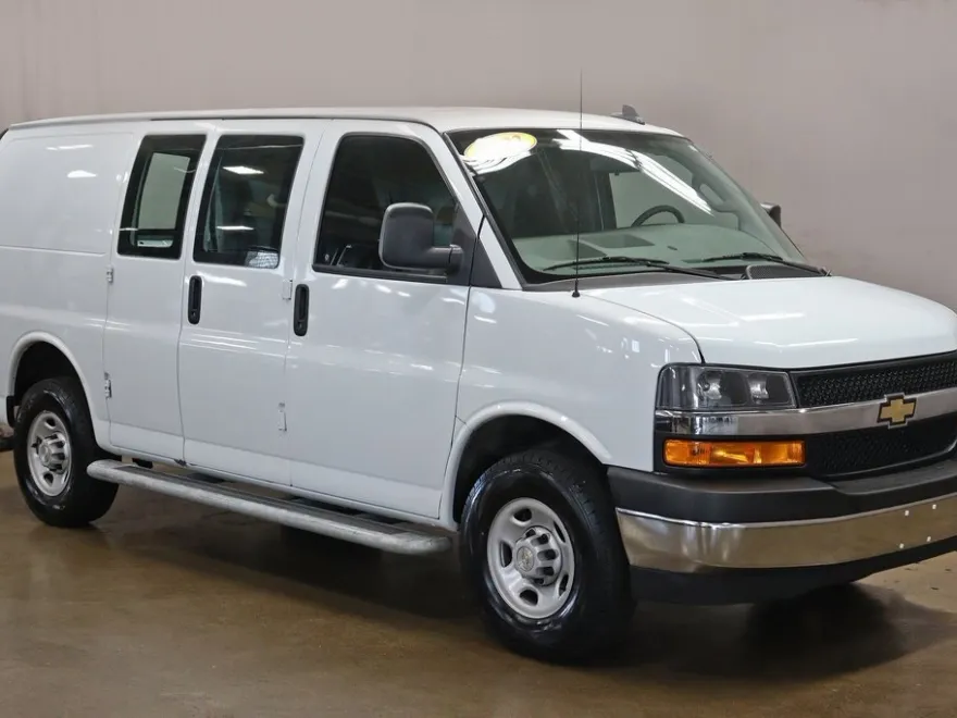 2022 Chevrolet Express Cargo Van Work photo 1