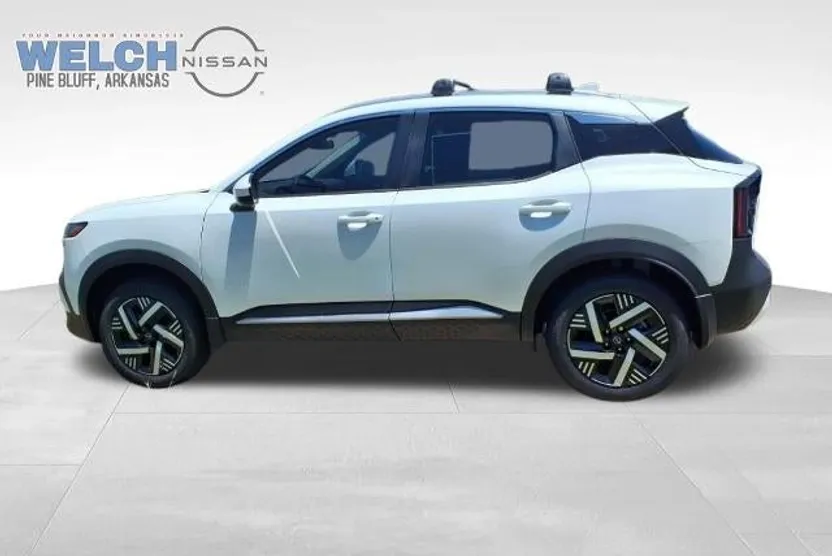 2025 Nissan Kicks SV photo 1