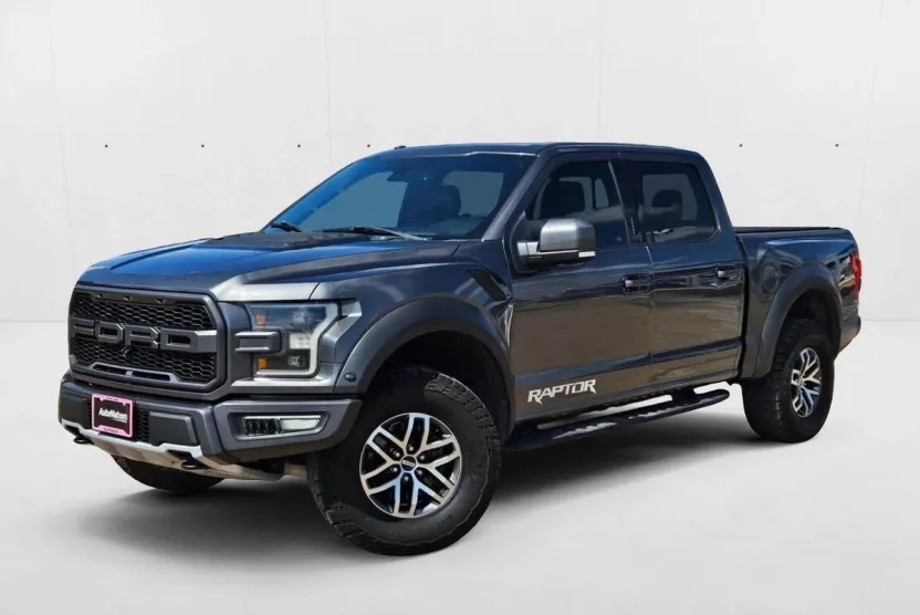 2017 Ford F-150 Raptor photo 1