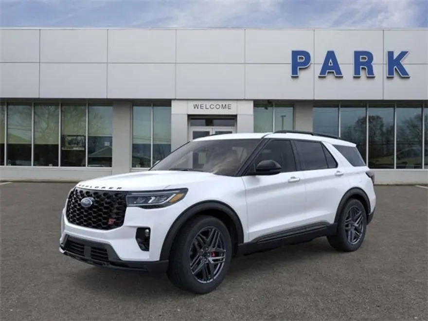 2025 Ford Explorer ST photo 1