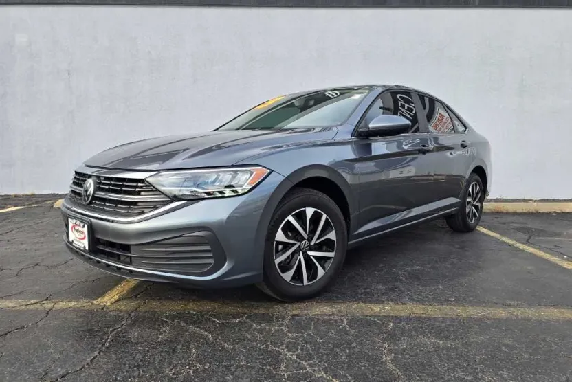 2023 Volkswagen Jetta S photo 1