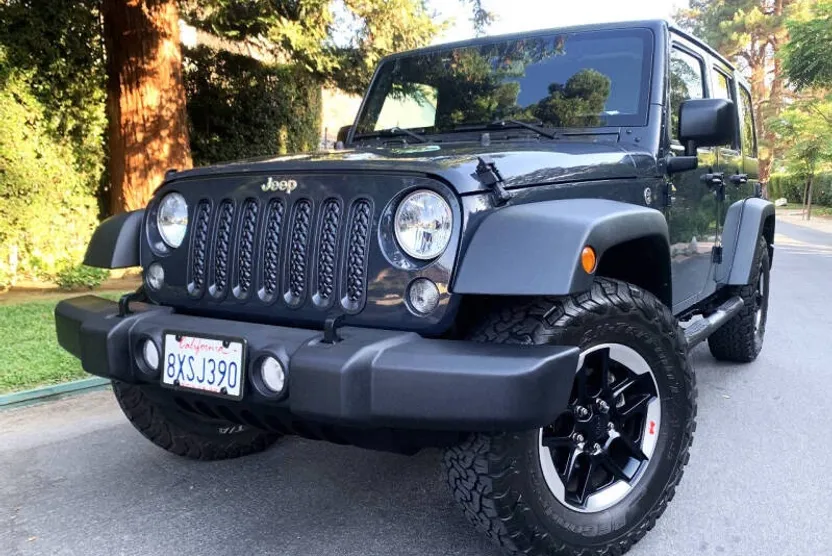 2018 Jeep Wrangler Unlimited Sport S photo 1