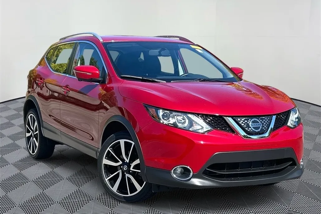 2018 Nissan Rogue Sport SL photo 1