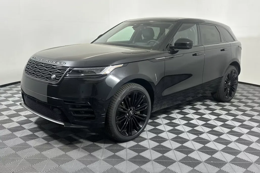 2026 Land Rover Range Rover Velar SE photo 1