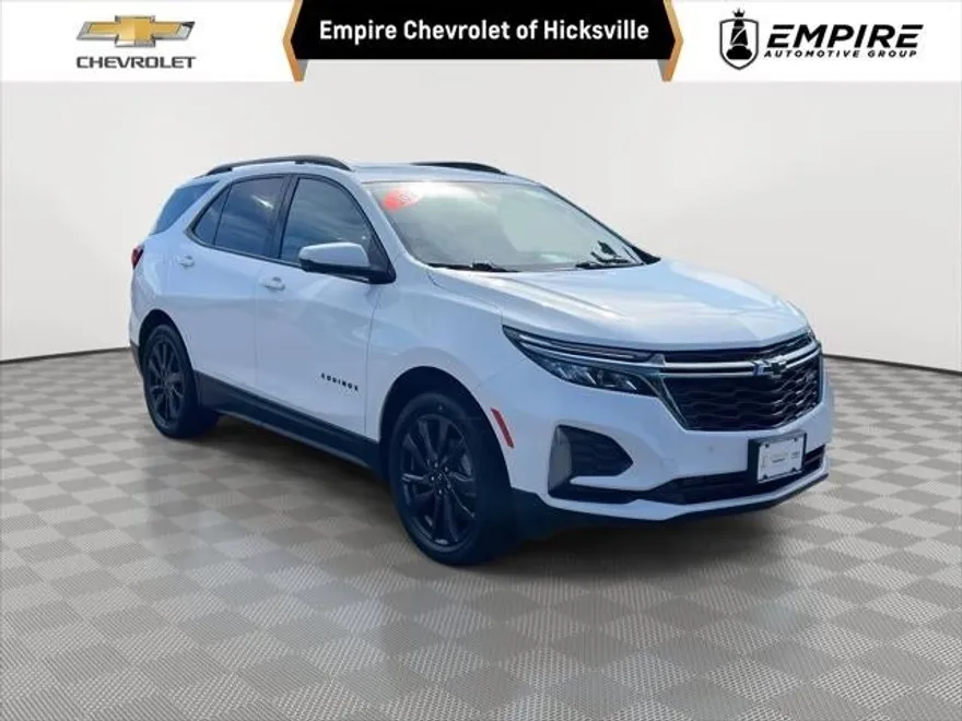 2022 Chevrolet Equinox RS photo 1