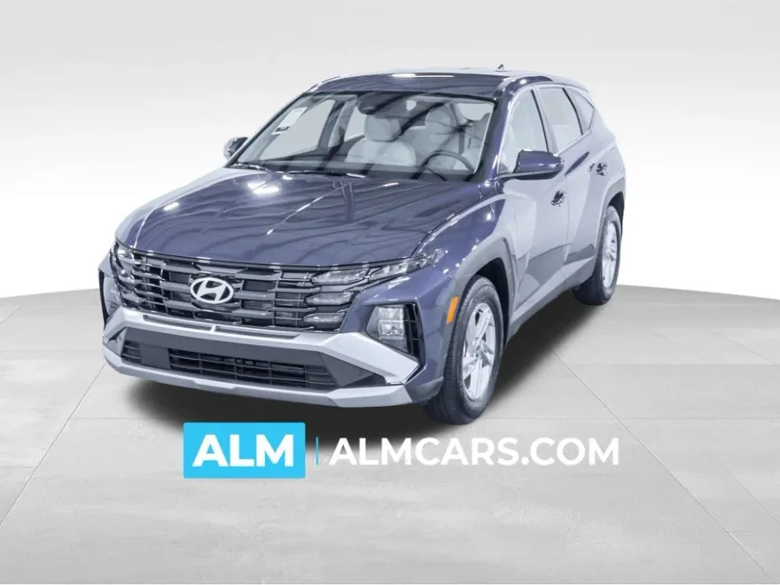 2025 Hyundai Tucson SE photo 1