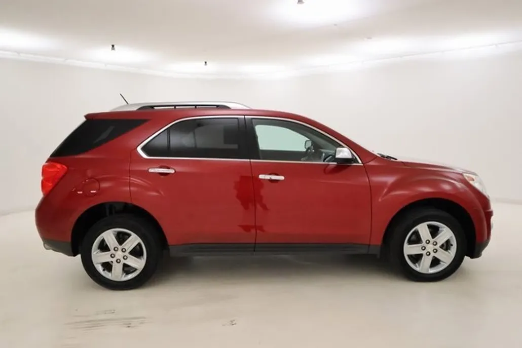2015 Chevrolet Equinox LT photo 1