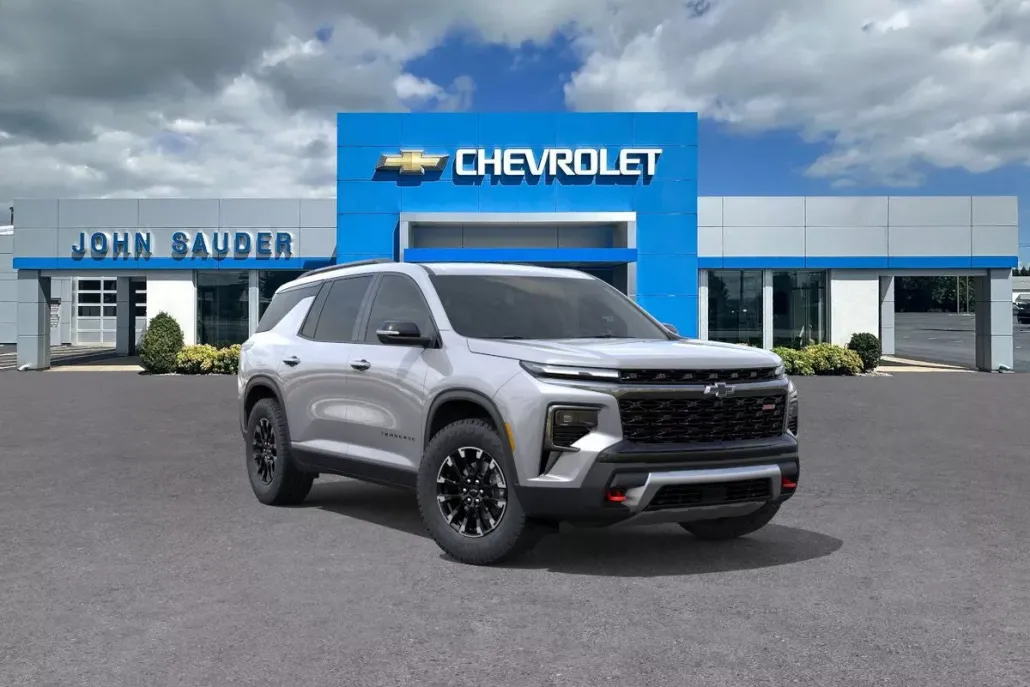 2026 Chevrolet Traverse Z71 photo 1