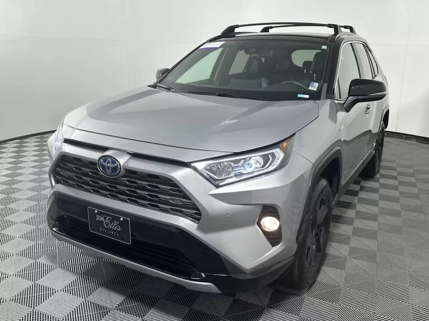 2021 Toyota RAV4 Hybrid XSE photo 1