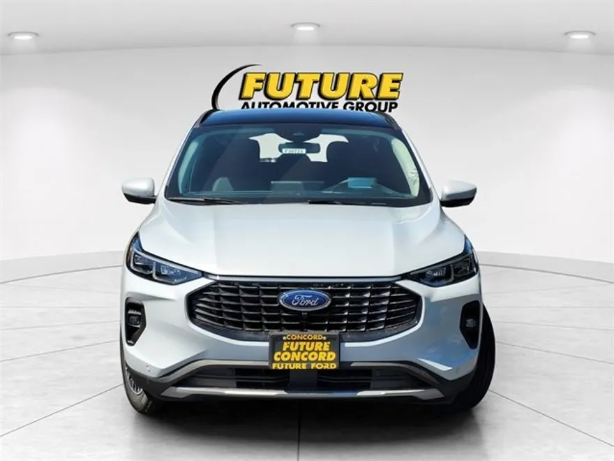 2025 Ford Escape photo 1