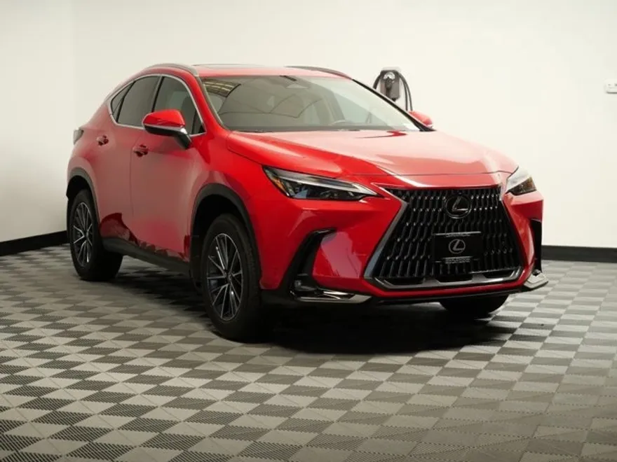 2025 Lexus NX 350h photo 1