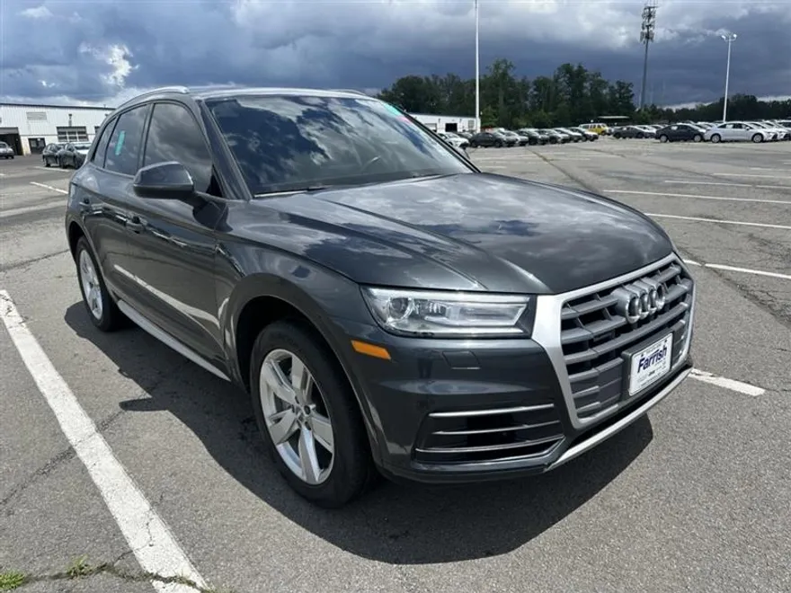 2018 Audi Q5 Premium photo 1
